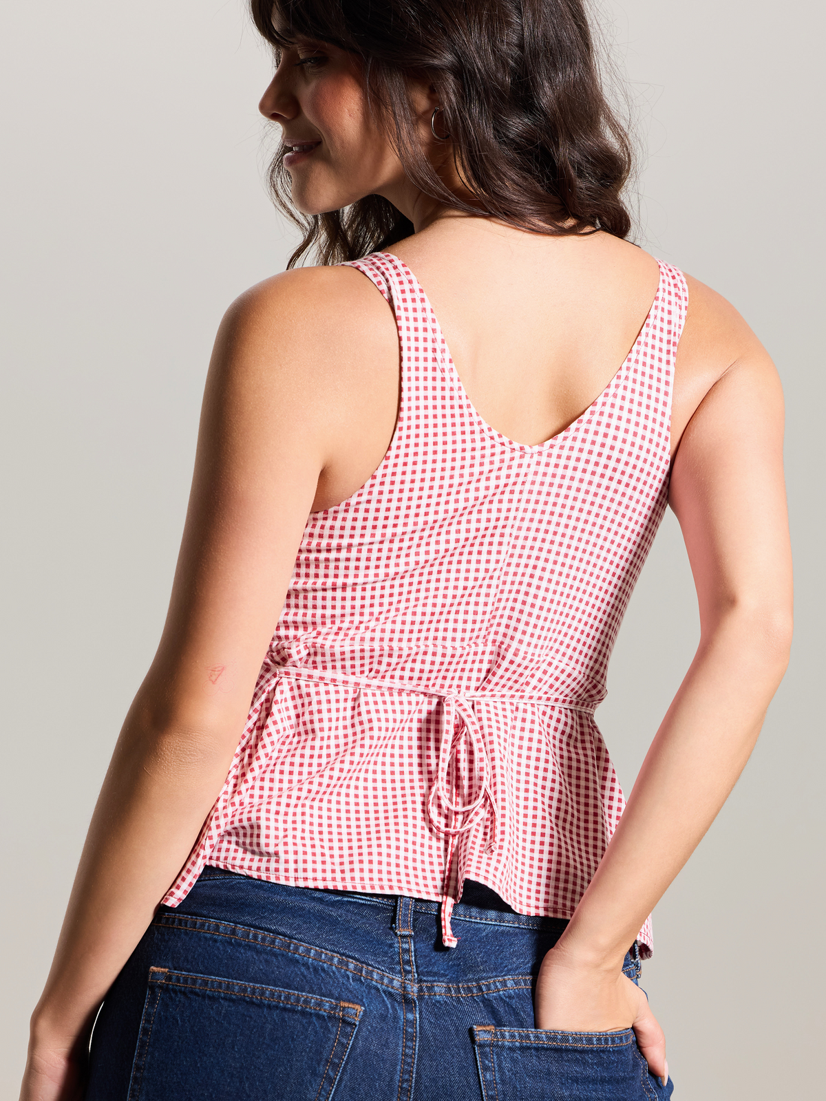 --Red and White Gingham