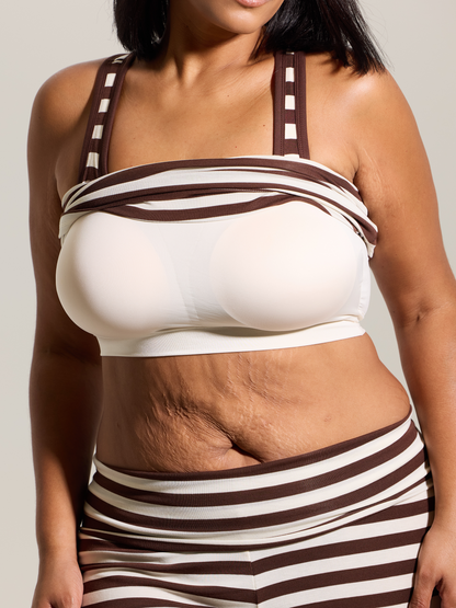 --Brown and Cream Stripes / La modelo mide 1,75 m · talla L