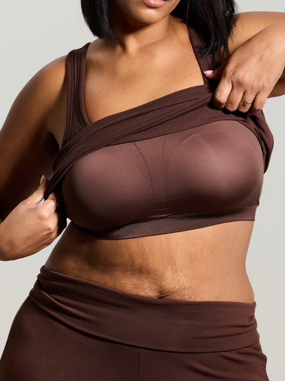 --Brown / La modelo mide 1,75 m · talla L